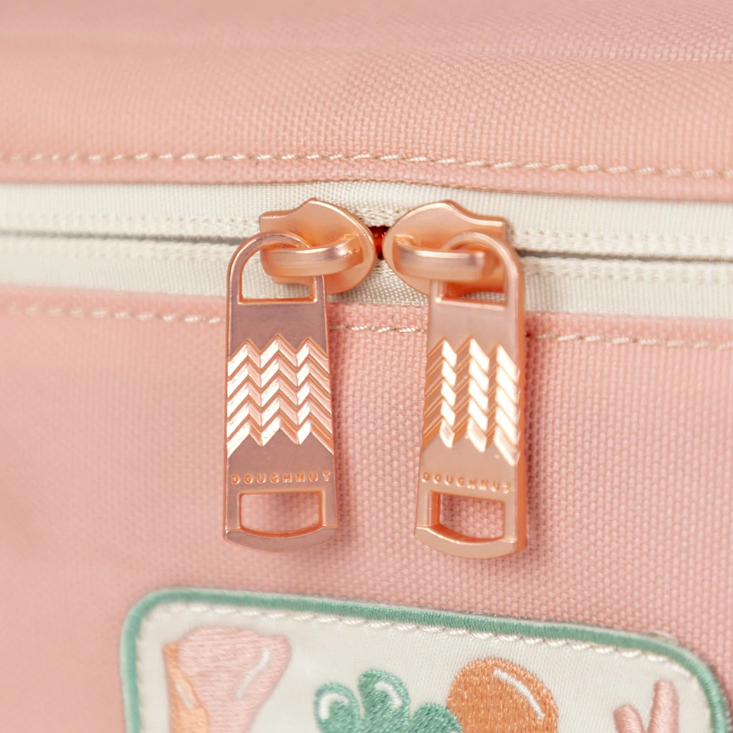 Cooler Dreamwalker Series Cooler Bag - Image 23