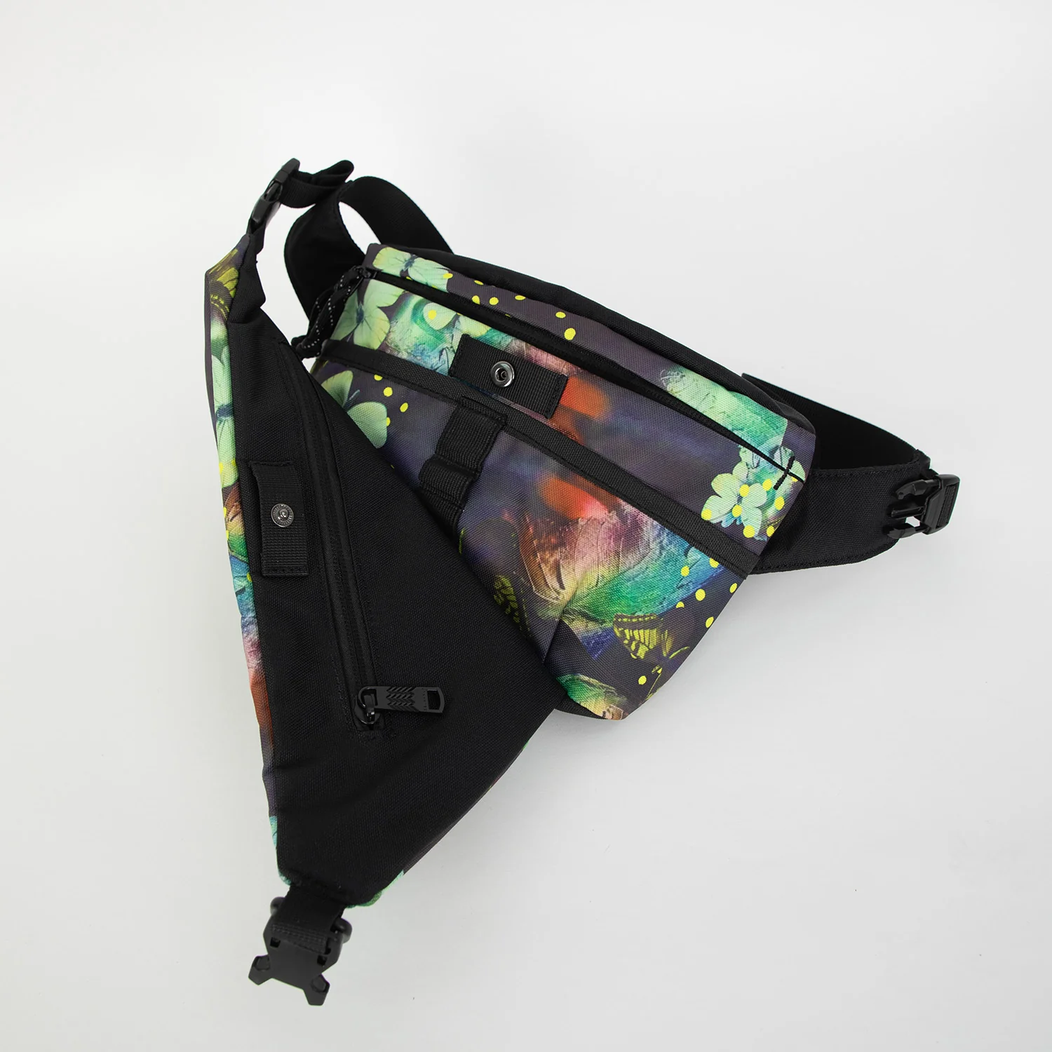Dagger Doughnut X PRMTVO Series Bum Bag - Image 5