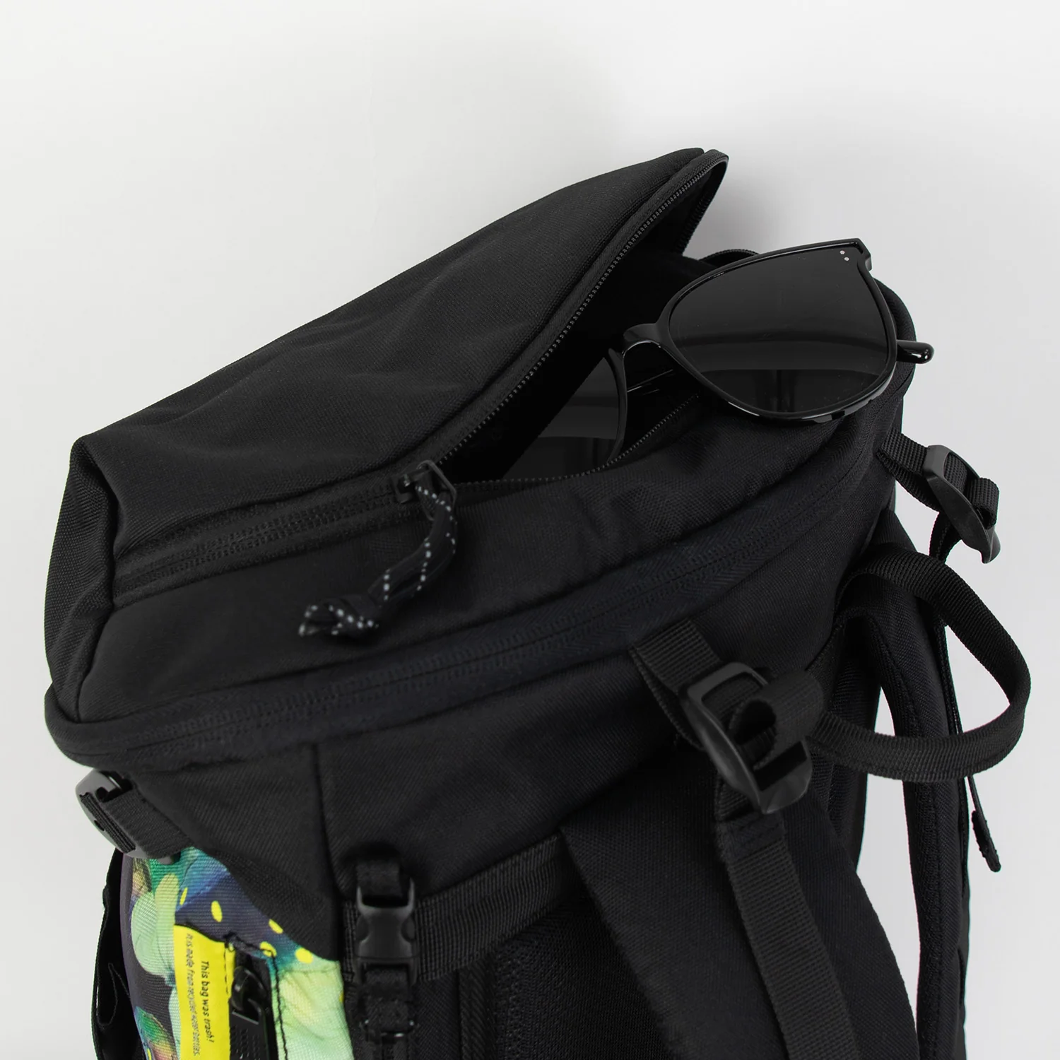 Dynamic Large Doughnut X PRMTVO Series Backpack - Image 10