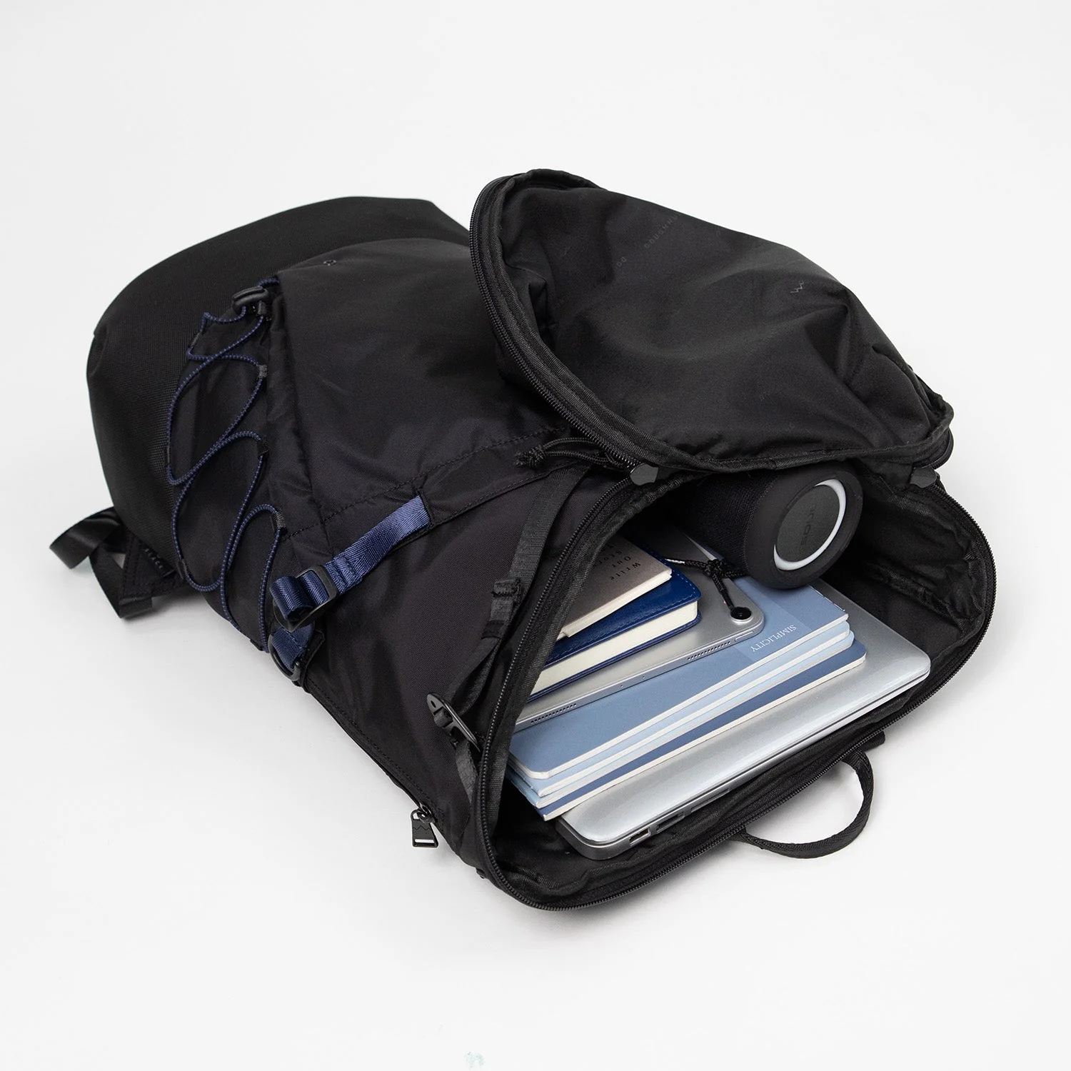 Dynamic Large The Actualise Series Backpack - Image 5