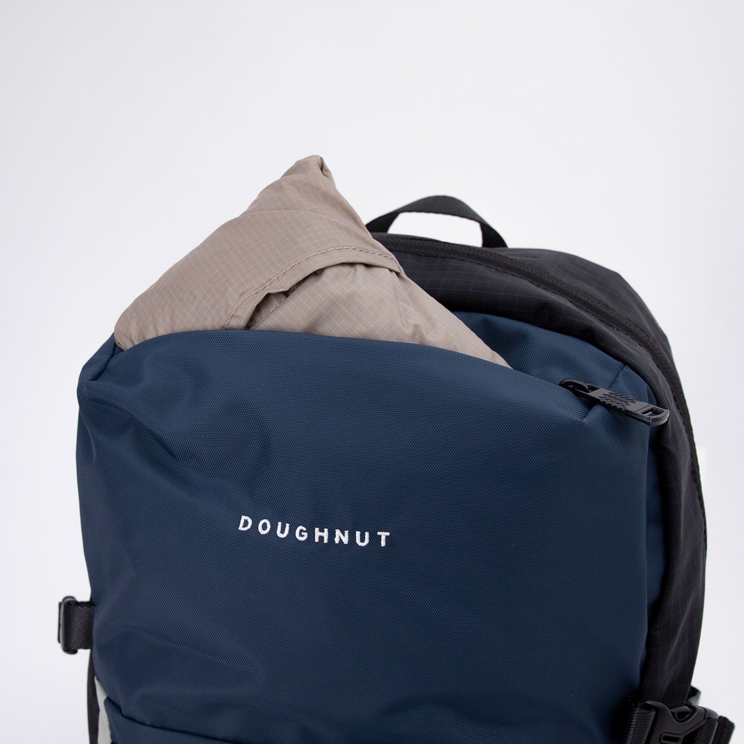 Hypatia Street Cruise Series Backpack - Image 20