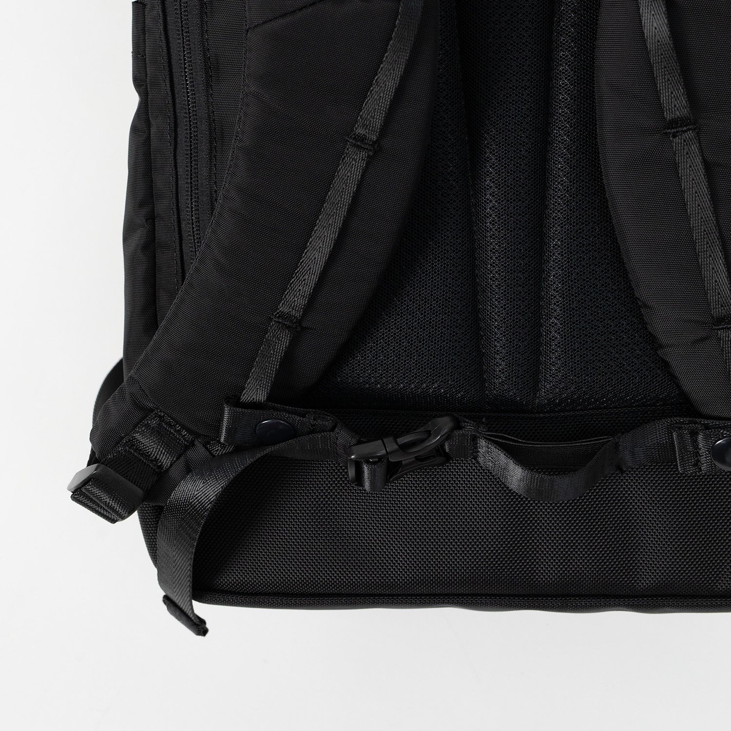 Lucid Light The Actualise Series Backpack - Image 7