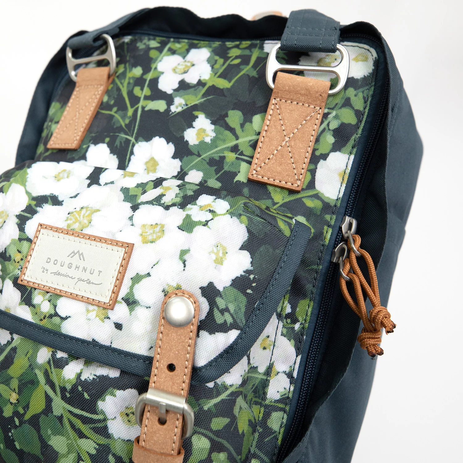 Macaroon Doughnut X Denise Peter Series Backpack - Image 18