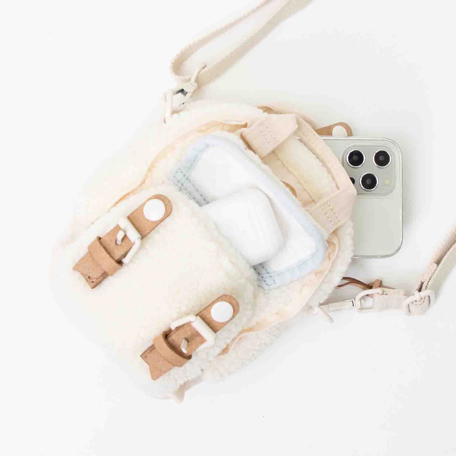 Macaroon Tiny Fluffy Series Crossbody Bag - Image 9