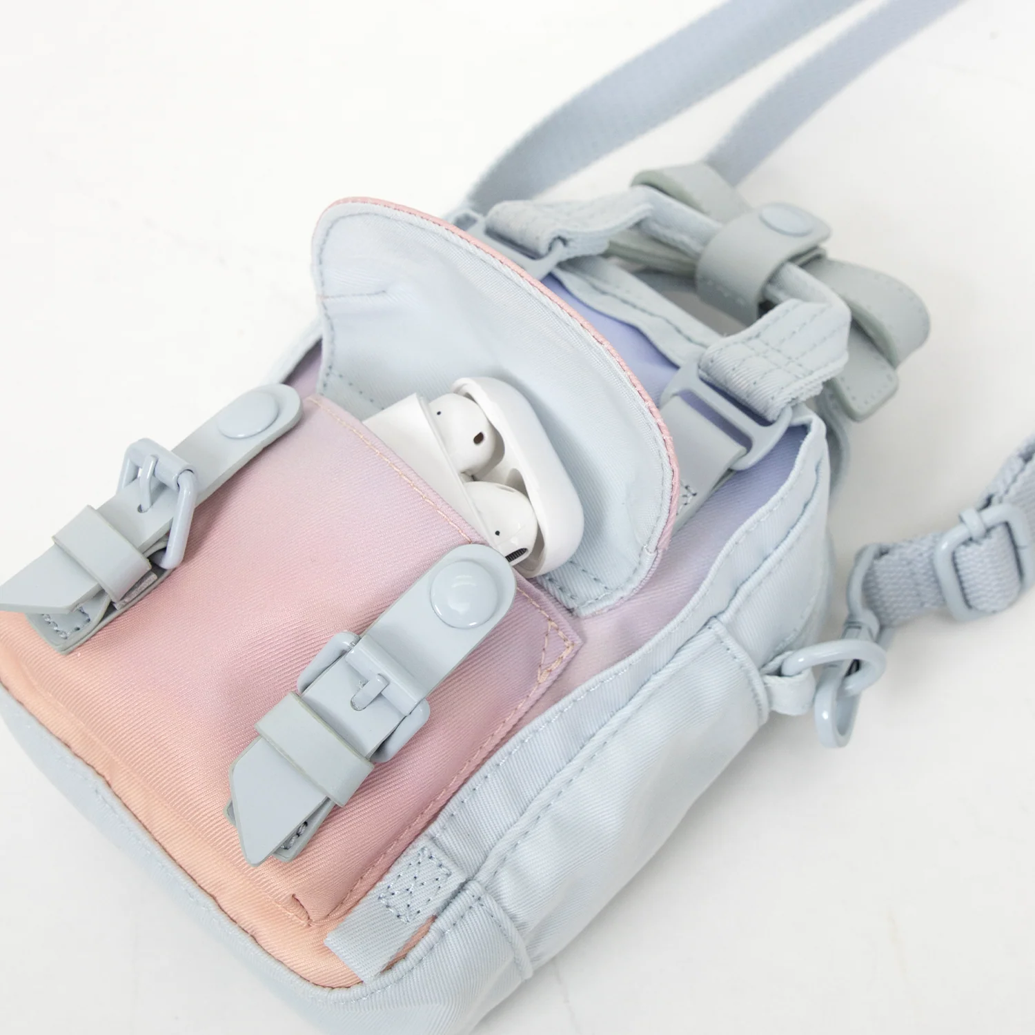 Macaroon Tiny Sky x Ribbon Series Crossbody Bag - Image 9