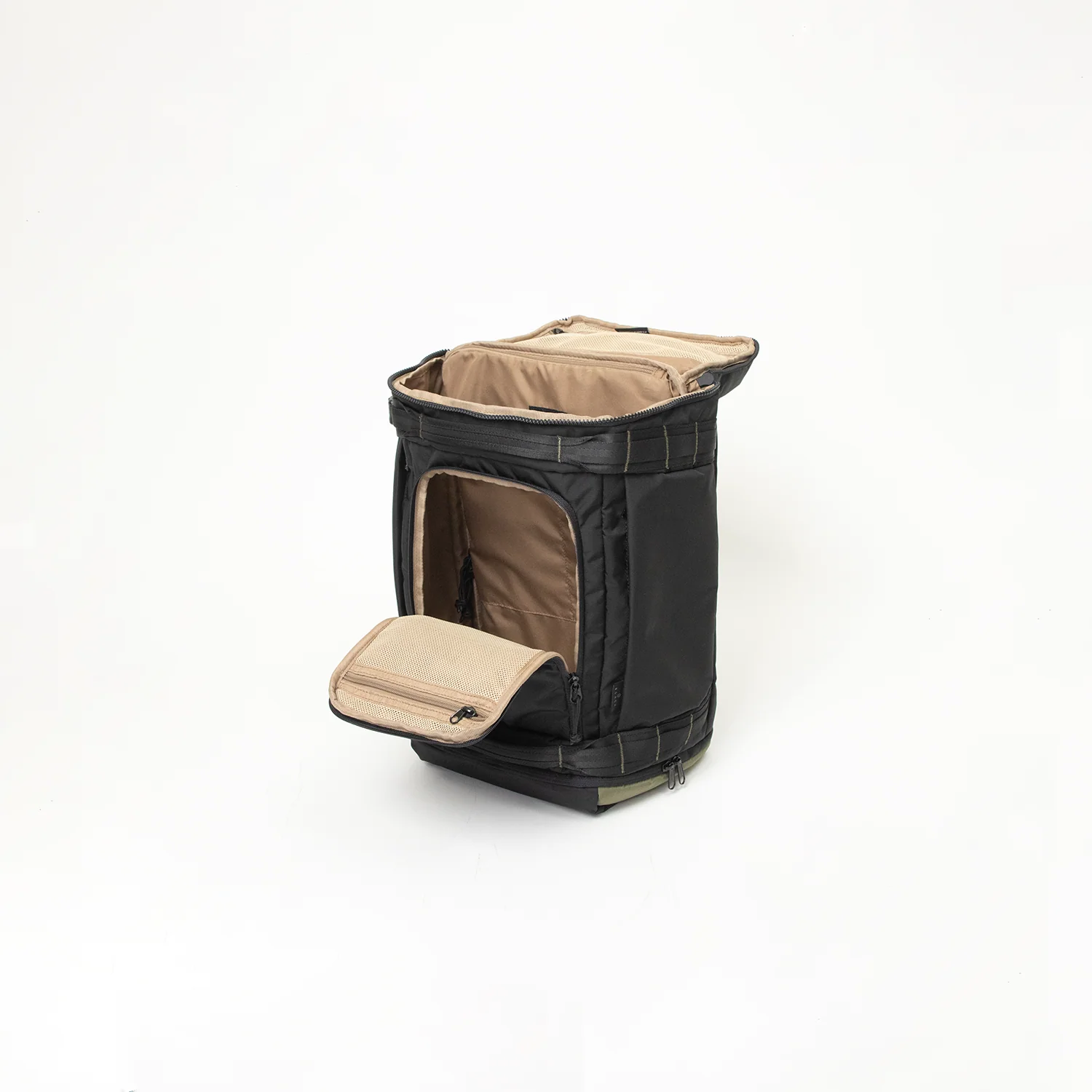 Navigator Light Titan Series Backpack - Image 8