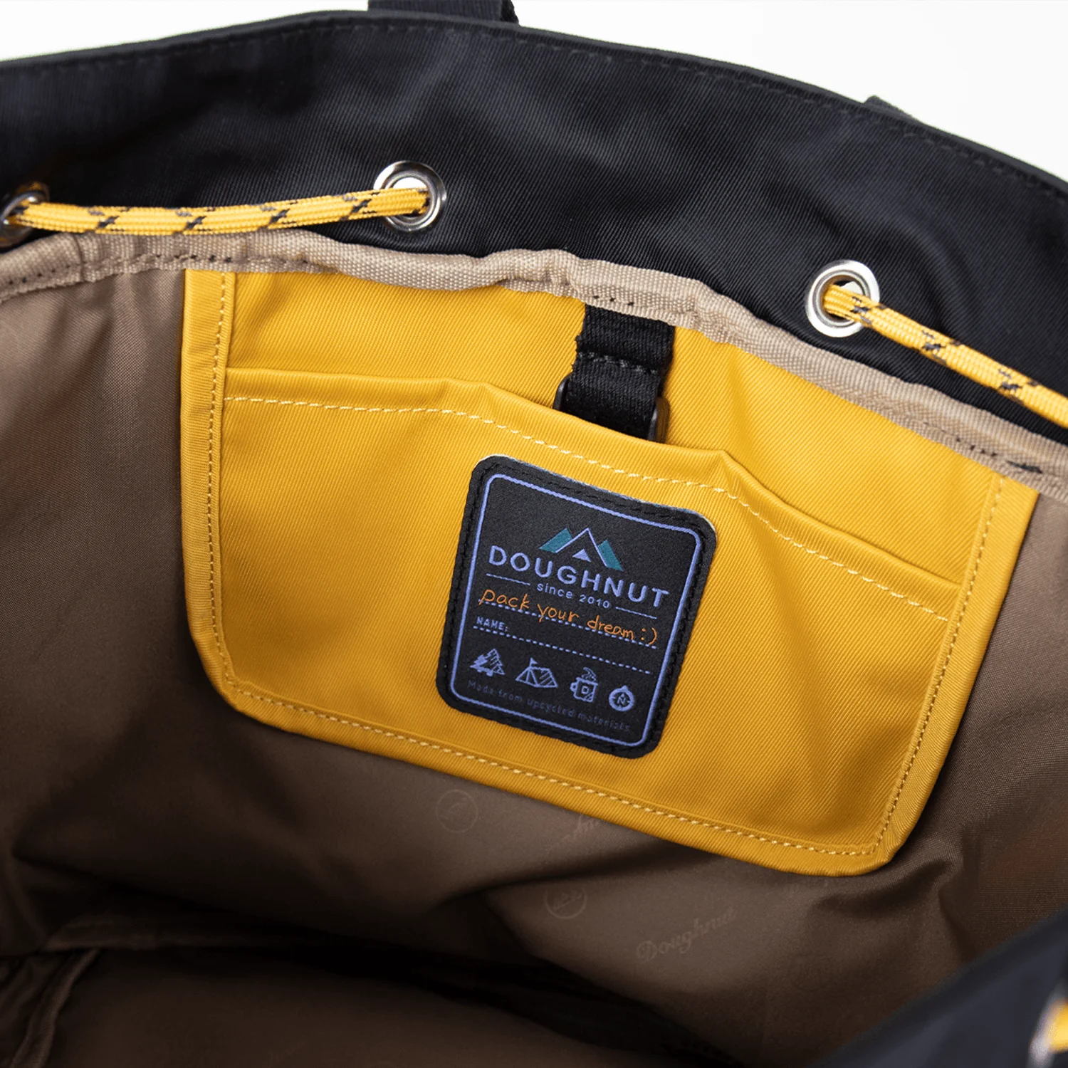 Pyramid Happy Camper Series Backpack - Image 15