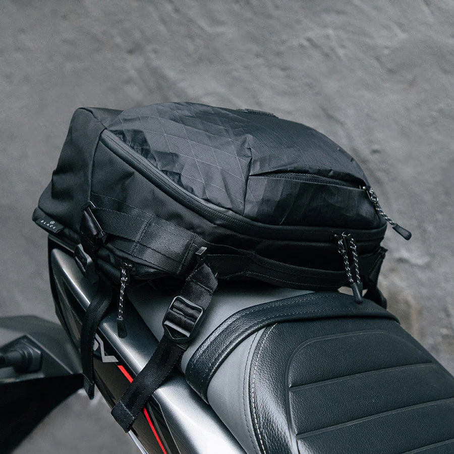Rambo Messenger Bag - Image 15