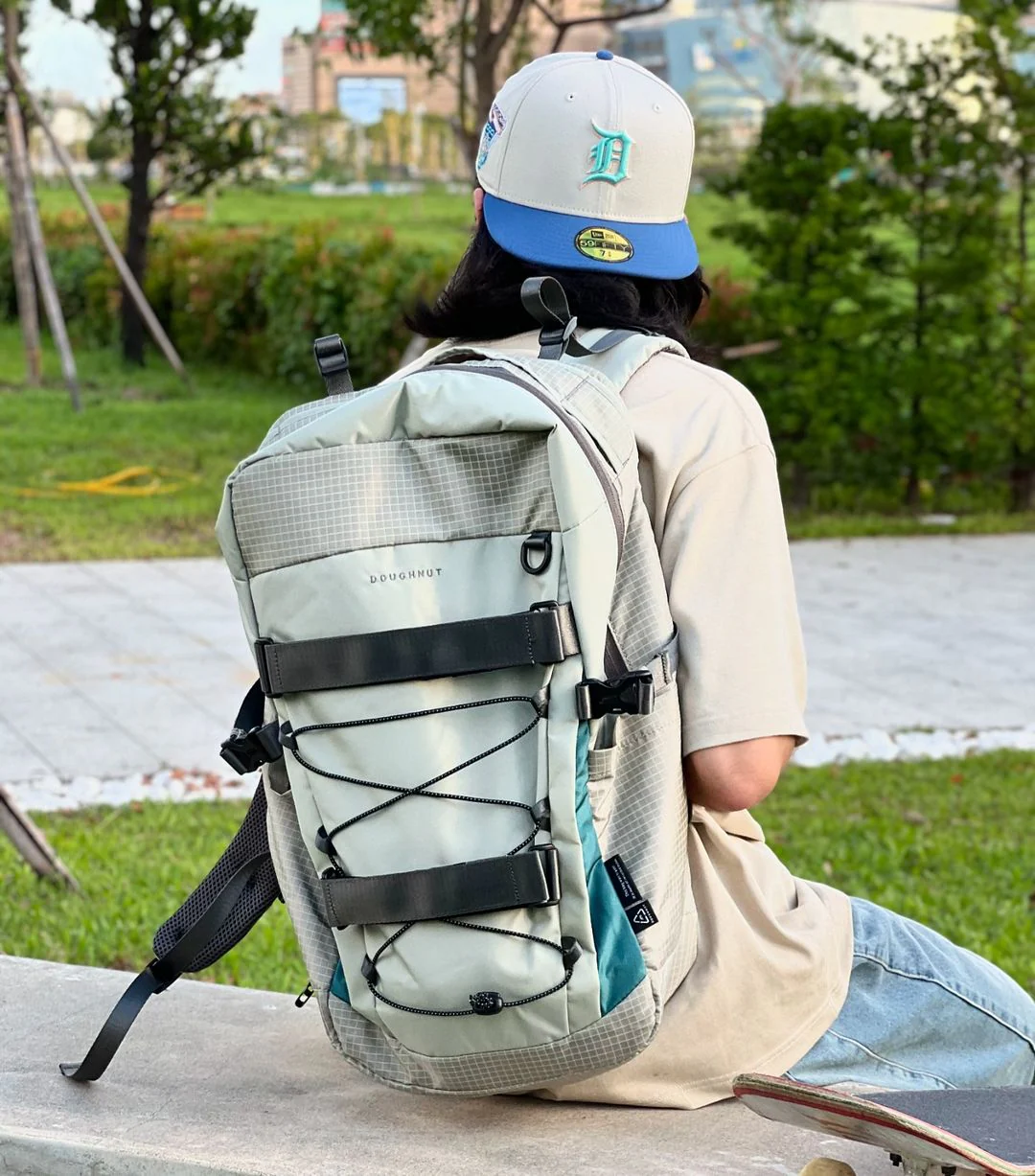 Roaming Street Cruise Series Backpack - Image 21