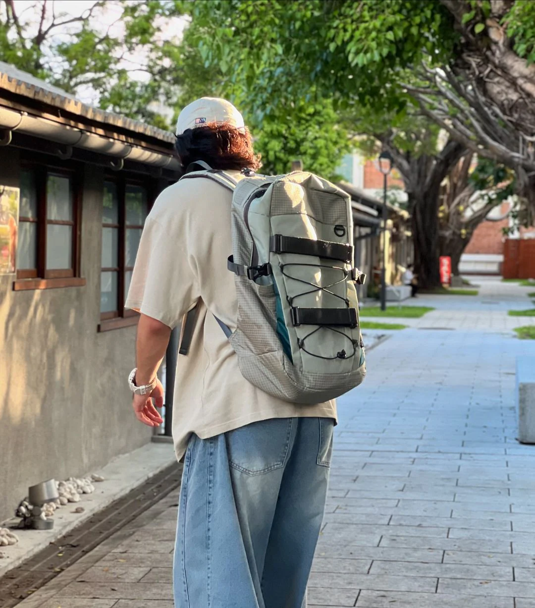 Roaming Street Cruise Series Backpack - Image 22
