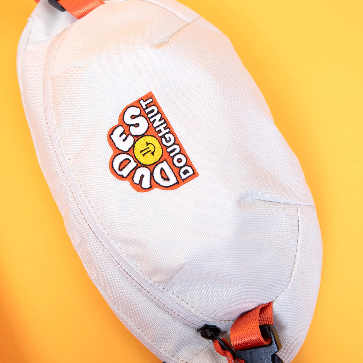 Seattle Doughnut X The Dudes II Series Bum Bag - Image 15