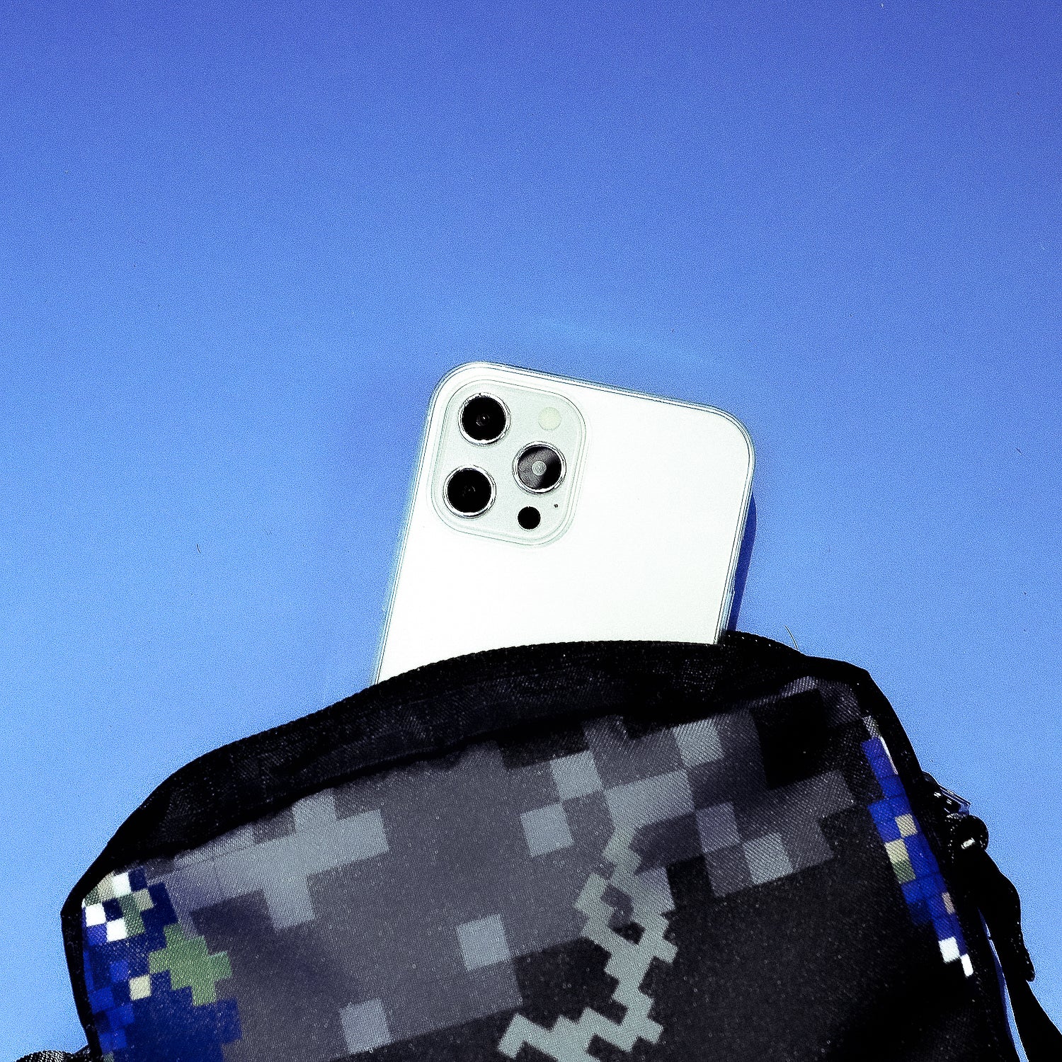 Traverse Doughnut Airlines II Series Crossbody Bag - Image 5