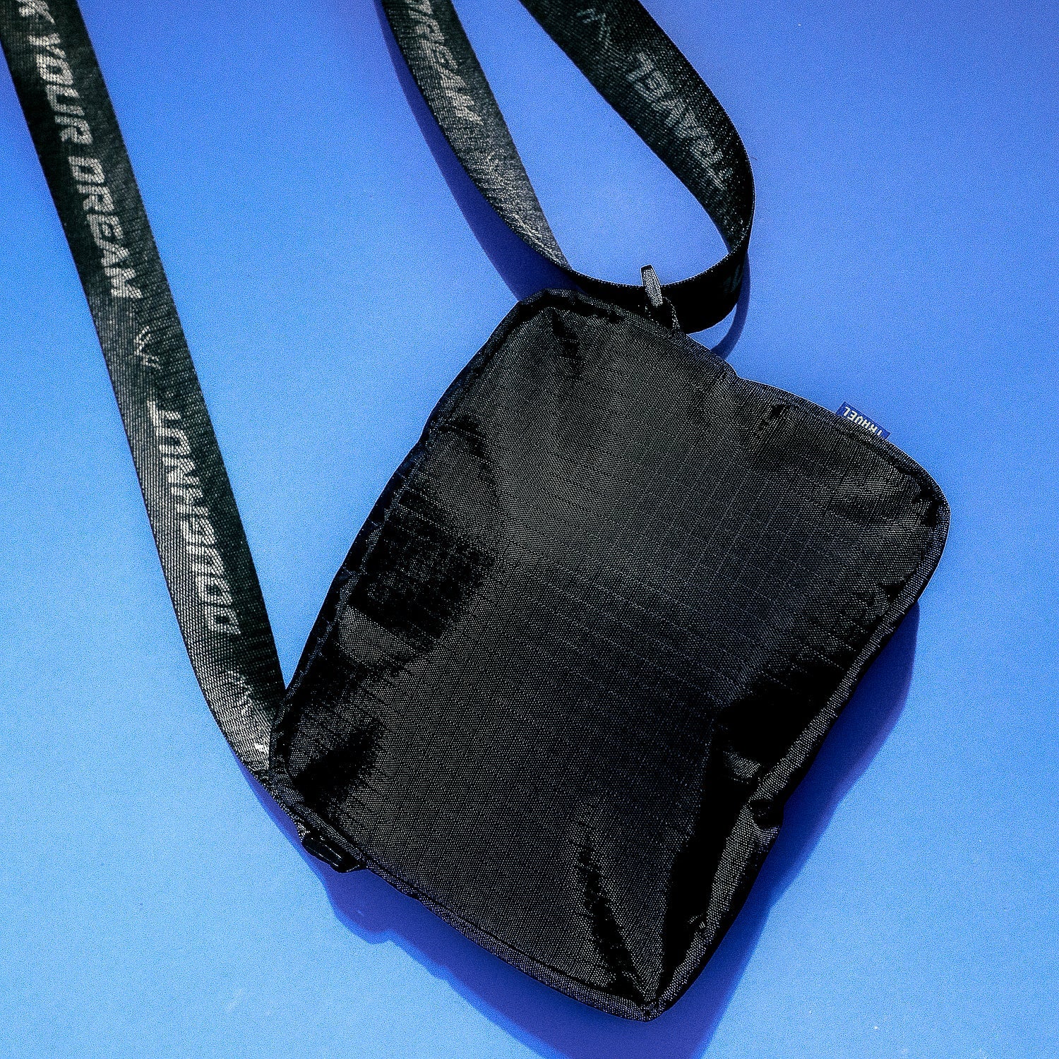 Traverse Doughnut Airlines II Series Crossbody Bag - Image 6